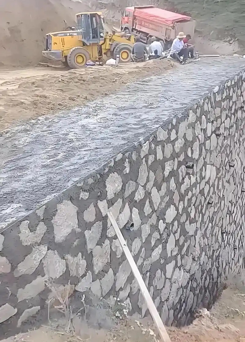 济南章丘边坡加固